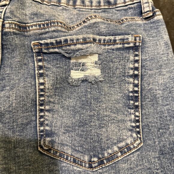 SO Jeans Size 9/29W High Rise Jegging Modern Distressed Denim - Picture 15 of 16